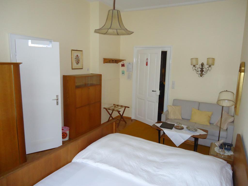Hotel Tanneck Baden-Baden Room photo